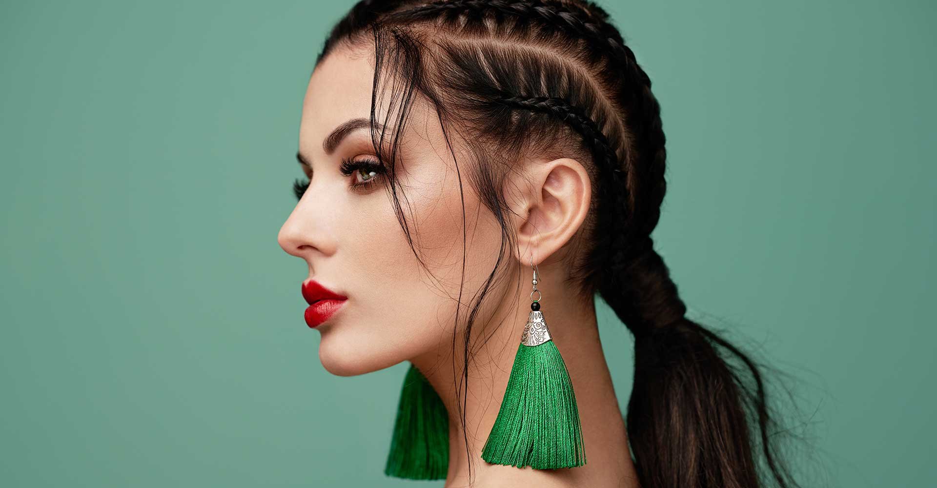 Modelo Com Cabelo Trancado
